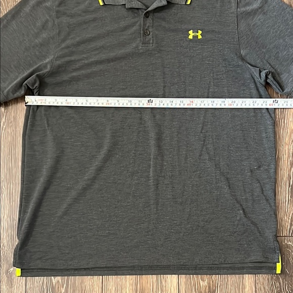 Under Armour Heat Gear Loose Gray Polo Shirt with Yellow Accents Mens XL - Picture 8 of 10